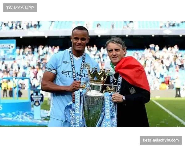 孔帕尼表达亲自上场欲望 后卫本能依旧存在